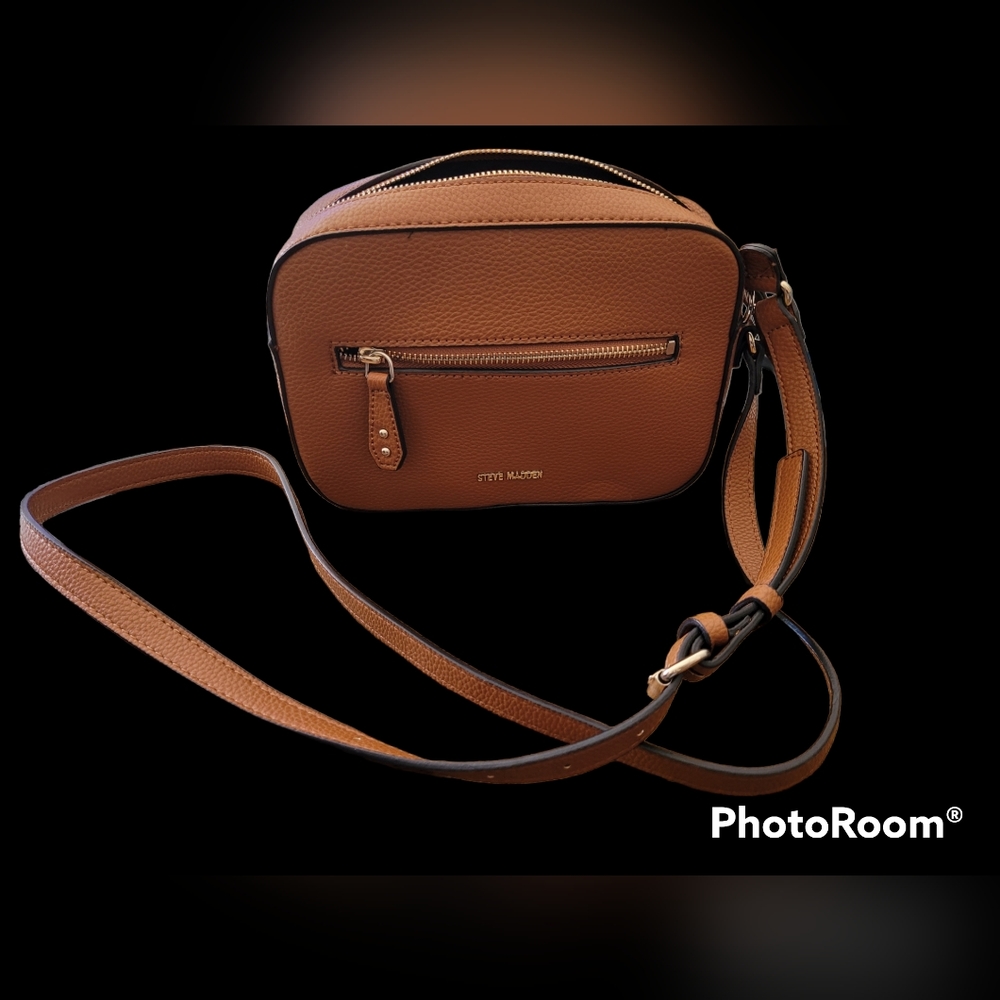 STEVE MADDEN small crossbody    GUC